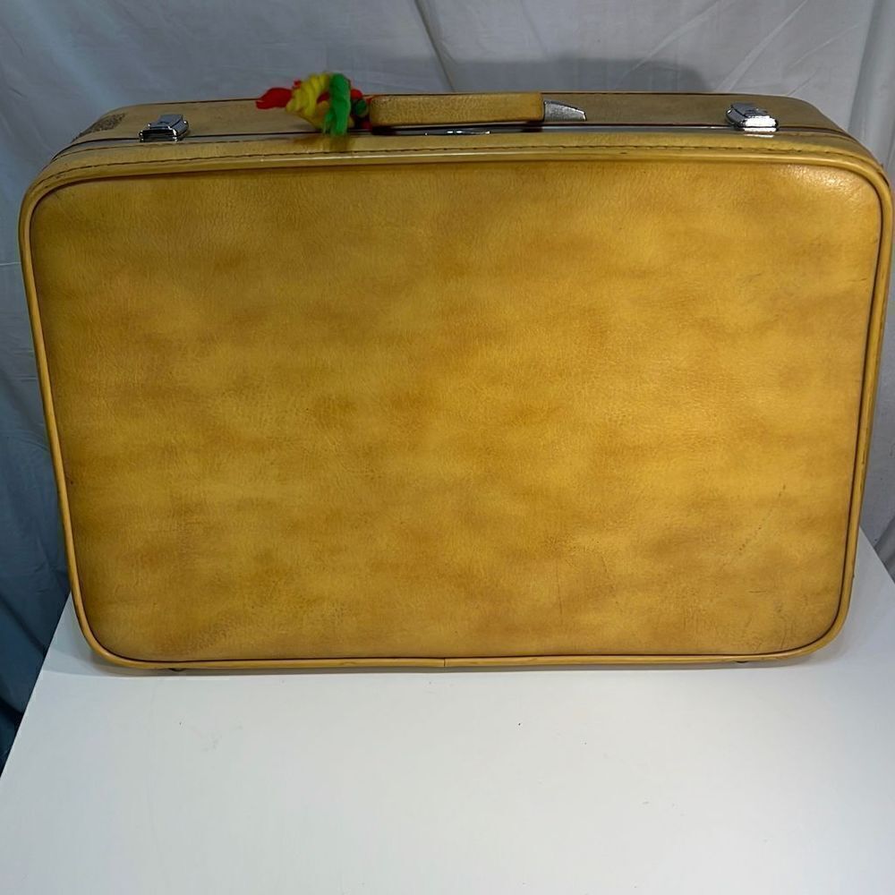 ‎featherlite vintage hippie luggage